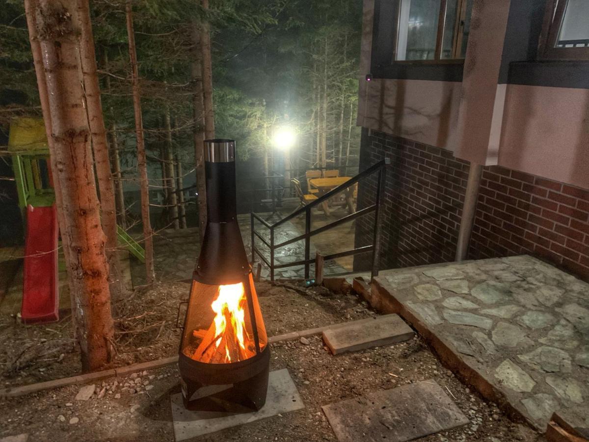 Altitude Guest House Ranca Buitenkant foto