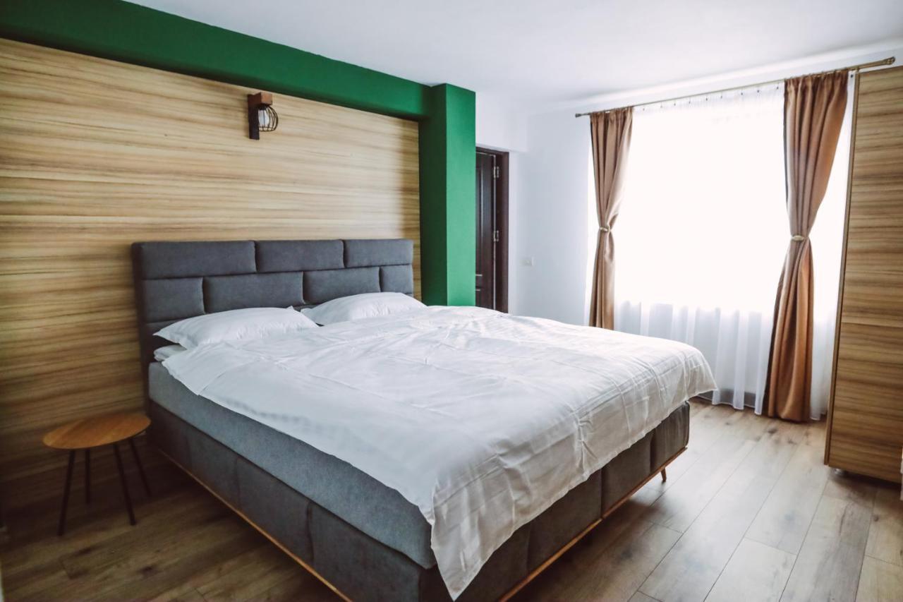 Altitude Guest House Ranca Buitenkant foto